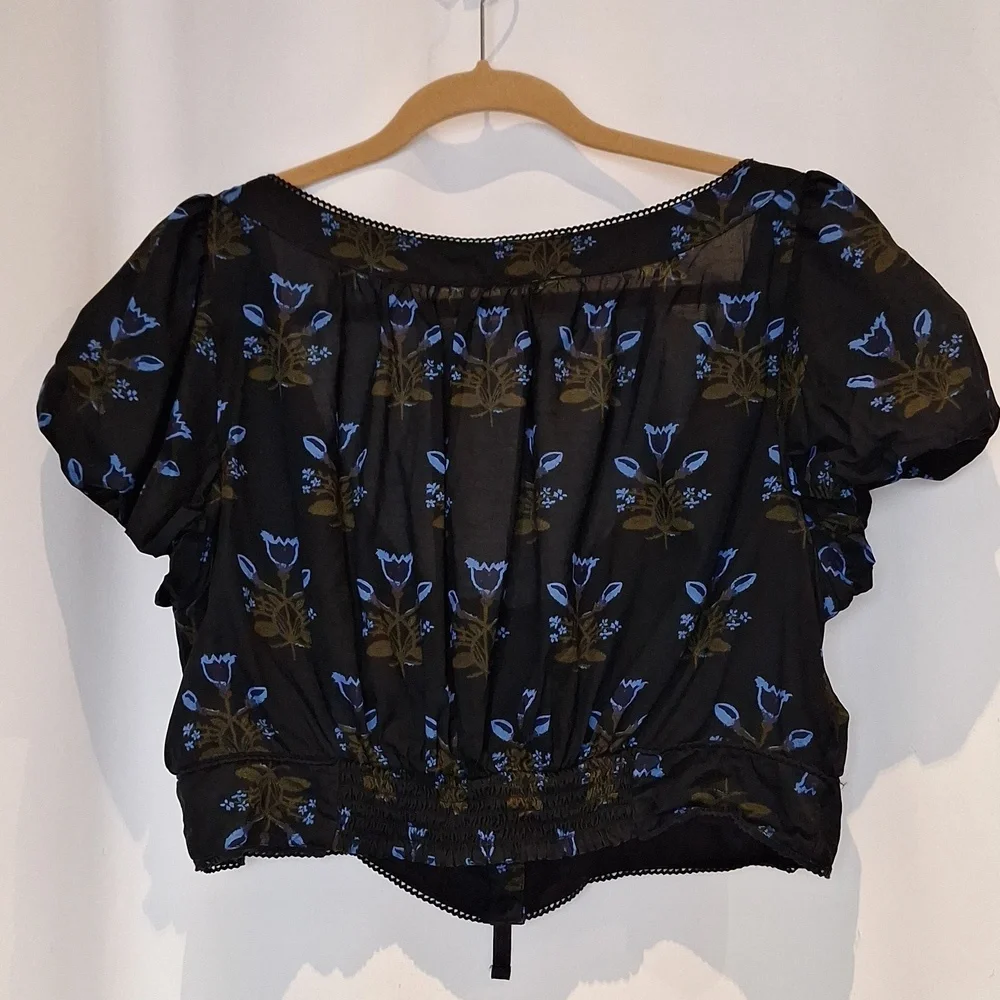 Free People Black and Blue Floral Women's Puff Sleeve Crop Top Size XL